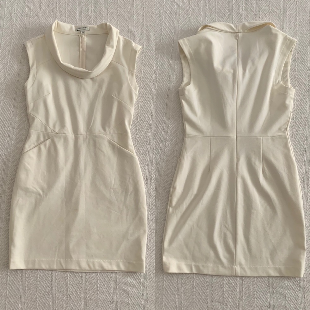 White Banana Republic Dress with Pockets